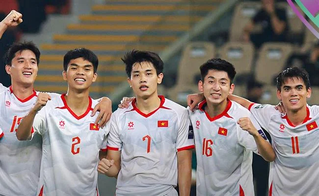 Hình ảnh biểu đồ quản lý tài chính và tiền tệ, minh họa tầm quan trọng của việc quản lý vốn trong cá cược tại f168 thể thao.